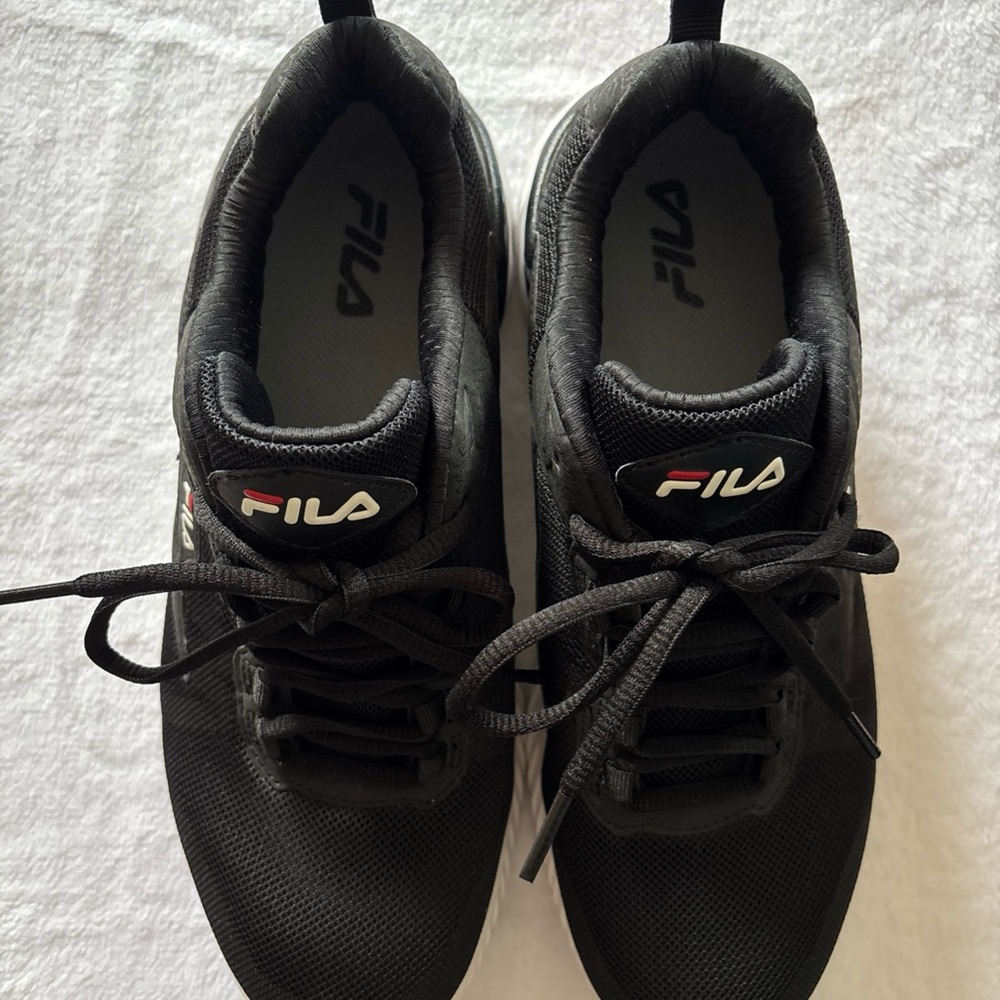 Fila Men's Black Sneakers